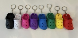 Q300PTA4thGradeFundrasing sandalKeychain.